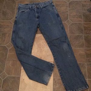 Men's Wrangler Jeans Classic Fit 33x30